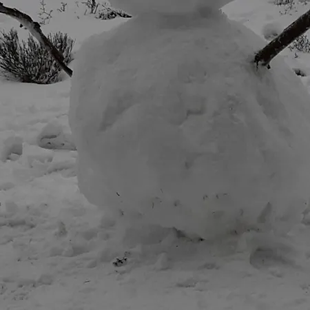 Xanela Xures Hotel *